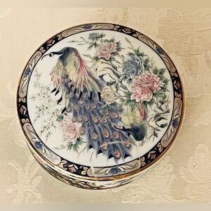 TOYO JAPAN Cottagecore Peacock Peonies 3 inch Round Dresser/Vanity Trinket Bowl